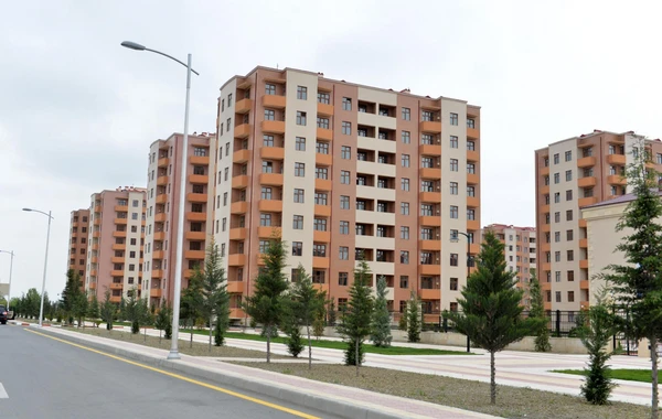 Ev alanların NƏZƏRİNƏ - Yeni binalardan... 