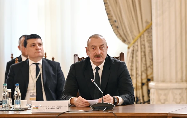 Ильхам Алиев выступил на пленарном заседании в Бухаресте - ОБНОВЛЕНО + ВИДЕО