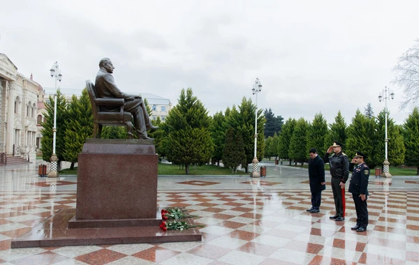 Vilayət Eyvazov sıra baxışı keçirib - FOTO/VİDEO