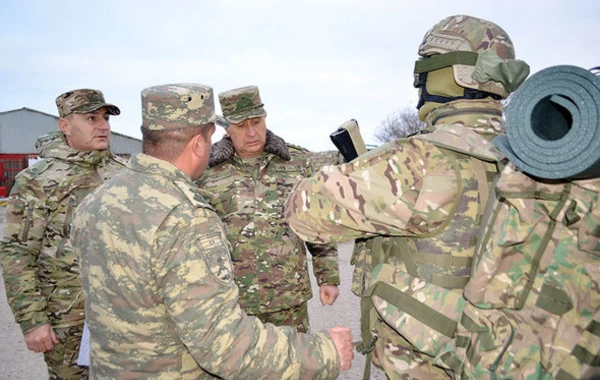 Начальник Генштаба проверил боеготовность ряда воинских частей - ФОТО
