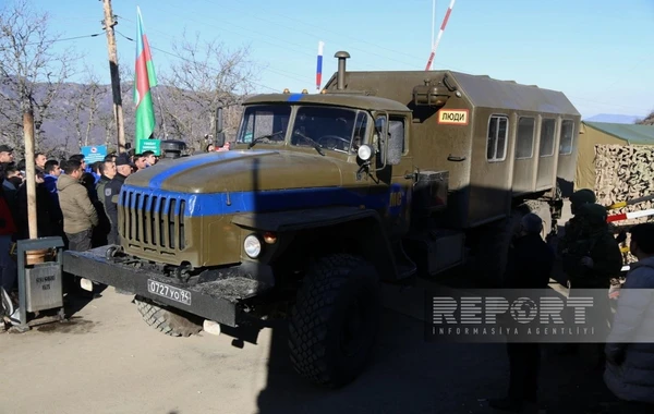 На дороге Ханкенди-Лачын в очередной раз созданы условия для движения автомобилей миротворцев - ПРЯМОЙ ЭФИР