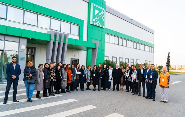 Aparıcı endokrinoloqlar Bakıda “R-Pharm” əczaçılıq zavodunu ziyarət etdilər - FOTO