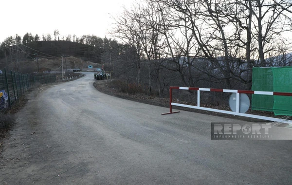 Дорога Ханкенди-Лачын открыта, демонстранты остаются на месте - ОБНОВЛЕНО + ПРЯМОЙ ЭФИР