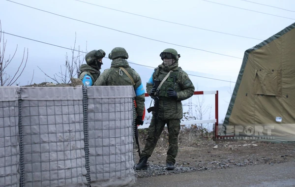 По дороге в Ханкенди беспрепятственно проехали автомобили снабжения миротворцев - ОБНОВЛЕНО + ПРЯМОЙ ЭФИР