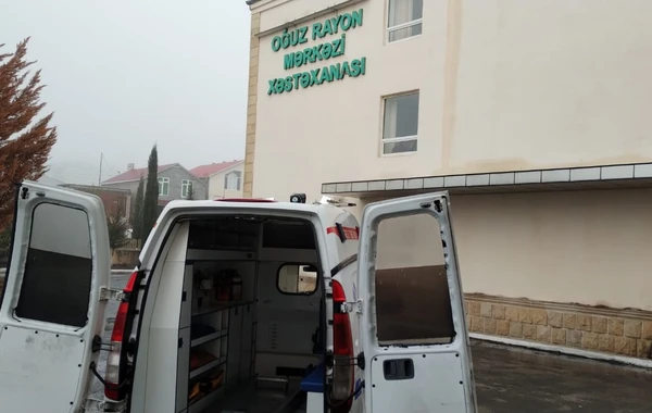 Azərbaycanda baş həkim qəzaya düşdü - FOTO
