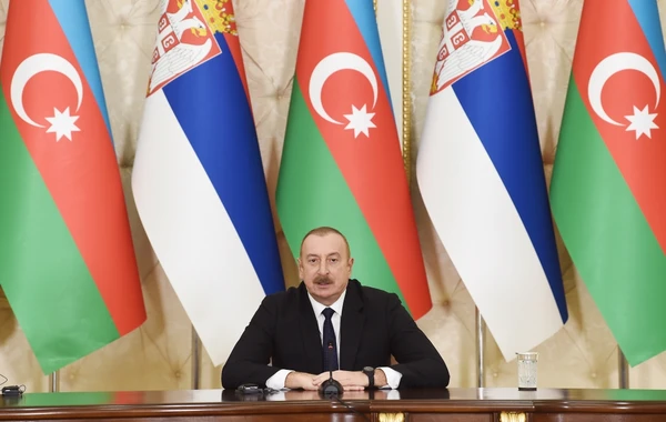 Президенты Азербайджана и Сербии выступили с заявлениями для печати - ФОТО