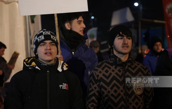 Акция протеста на дороге Ханкенди - Лачын продолжается и в вечернее время - ОБНОВЛЕНО + ПРЯМОЙ ЭФИР
