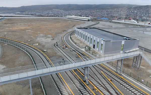 Кадры с новой станции метро "Ходжасан" - ФОТО