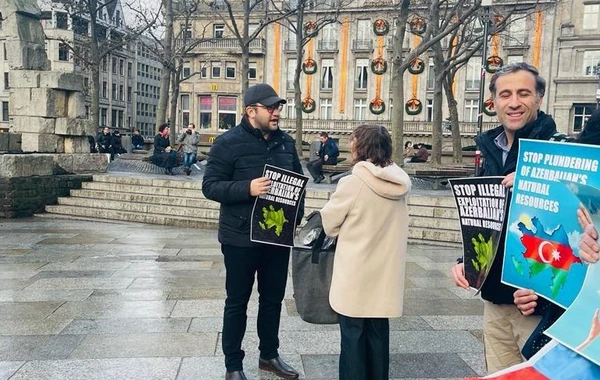 Almaniyada Xankəndi yolunda ekoloji terrora etiraz edənlərə dəstək aksiyası keçirilib - FOTO