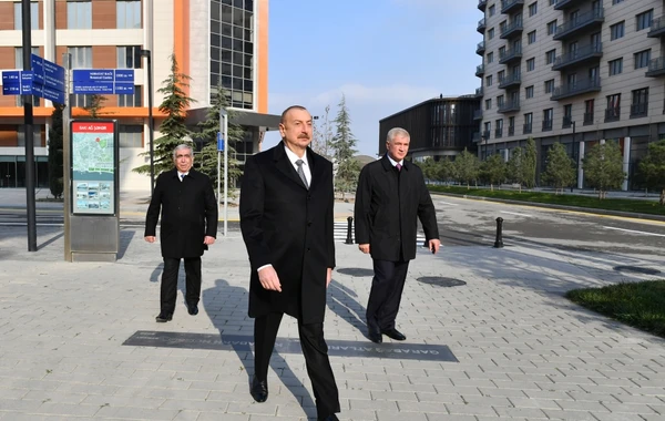 Prezident Bakı Ağ Şəhərdə görülən işlərlə tanış olub - FOTO - YENİLƏNİB