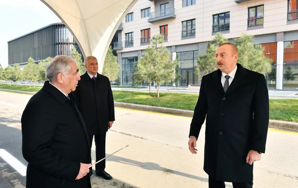 Prezident Bakı Ağ Şəhərdə görülən işlərlə tanış olub - FOTO - YENİLƏNİB
