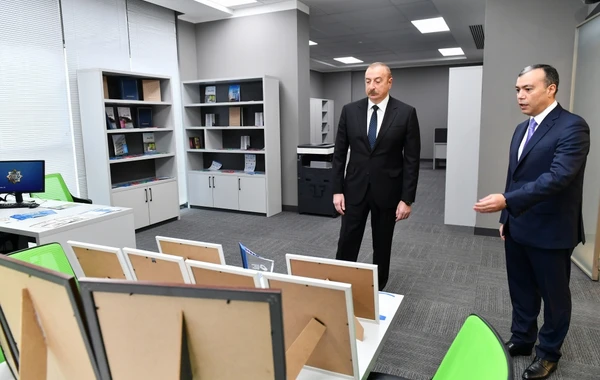 Prezident İlham Əliyev Bakıda 5 saylı DOST Mərkəzinin açılışında iştirak edib - FOTO - YENİLƏNİB