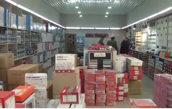 FHN “Eurohome”-da yoxlanış keçirdi - Fəaliyyəti qismən dayandırıldı - FOTO/VİDEO