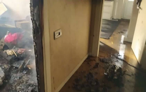 Bakıda 16 mərtəbəli yaşayış binasında yanğın olub - FOTO/VİDEO