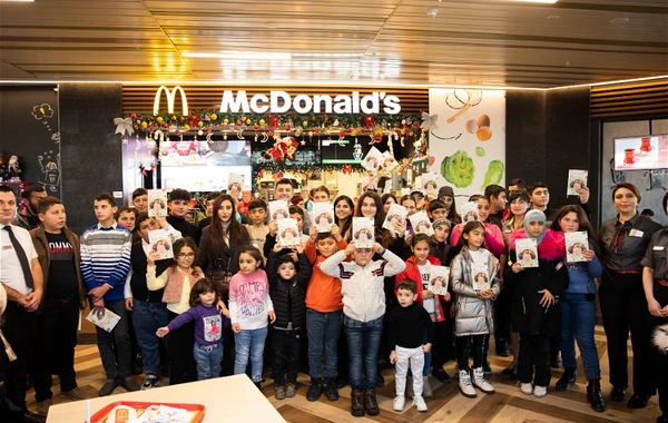 Uşaqların yazdıqları kitab - “McDonald's Azərbaycan”ın “Gənc yazarlar” layihəsi 50 uşağın həyatında unudulmaz hadisə oldu - FOTO