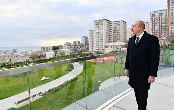 Президент Ильхам Алиев на открытии второй части Центрального парка в Баку - ОБНОВЛЕНО + ФОТО