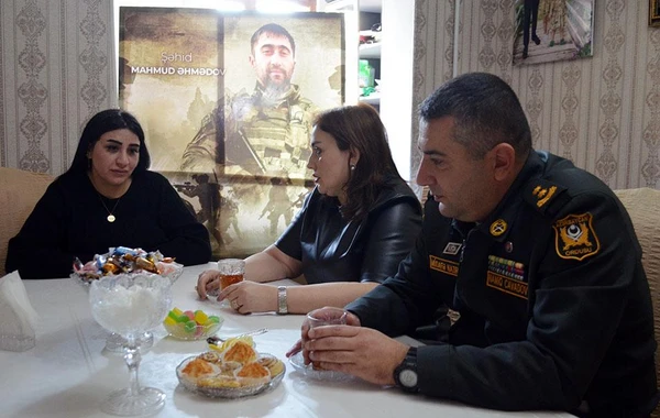 Bayramlar münasibətilə Azərbaycan Ordusunda silsilə tədbirlər keçirilib - FOTO/VİDEO
