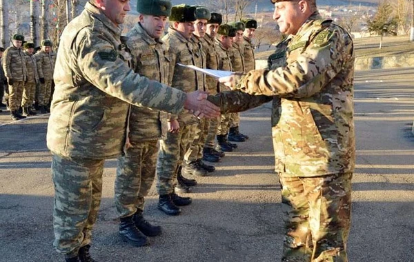 Bayramlar münasibətilə Azərbaycan Ordusunda silsilə tədbirlər keçirilib - FOTO/VİDEO