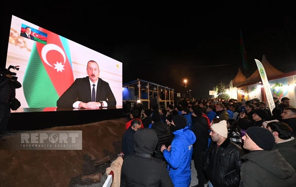 Prezidentin dünya azərbaycanlılarına müraciətini izləmək üçün Xankəndi-Laçın yolunda aksiyaçılara şərait yaradılıb - FOTO/VİDEO