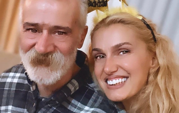 Məşhur modelə ağır itki - Yeni il gecəsi şair atasını itirdi - FOTO
