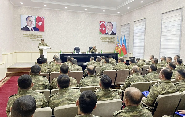 Министр обороны дал указания, касающиеся служебно-боевой деятельности - ФОТО