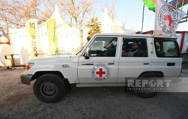 Автомобили МККК беспрепятственно проехали по дороге Ханкенди - Лачын