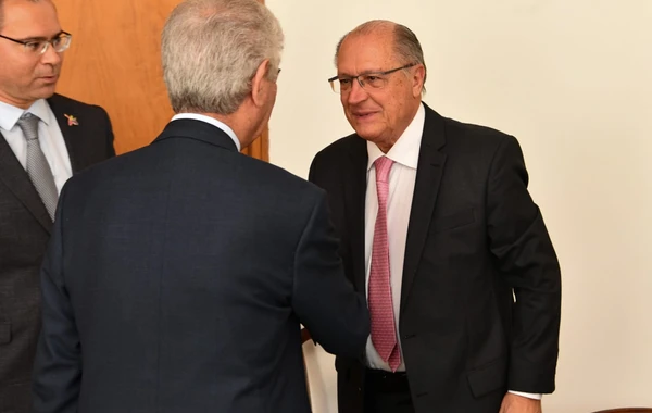 Əli Əhmədov Braziliyanın yeni prezidentinin andiçmə mərasimində iştirak edib - FOTO