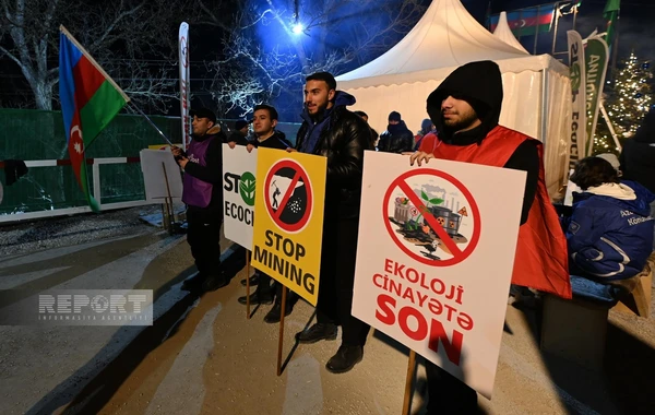 Havanın soyuq olmasına baxmayaraq, Xankəndi-Laçın yolunda aksiya davam edir