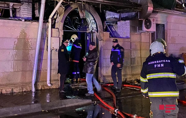 В Баку взорвалась газовая труба, произошел пожар - ФОТО