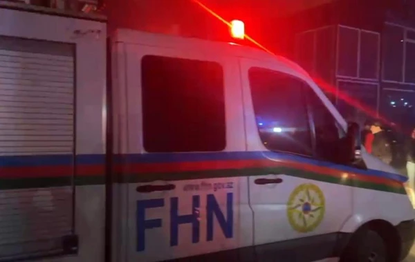 Пожар в торговом центре "Садарак" потушен - ОБНОВЛЕНО-4 + ВИДЕО