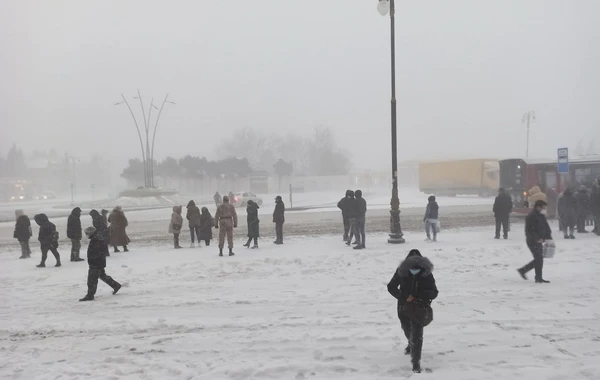 Bakıda 25 nəfər qara görə xəsarət aldı