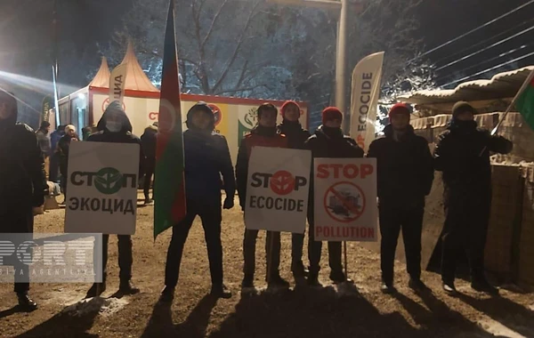 Havanın soyuq olmasına baxmayaraq, Xankəndi-Laçın yolunda aksiya davam edir - FOTO