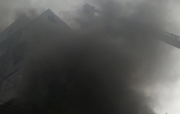 Сильный пожар в жилом доме на Абшероне потушен - ОБНОВЛЕНО-2 + ВИДЕО
