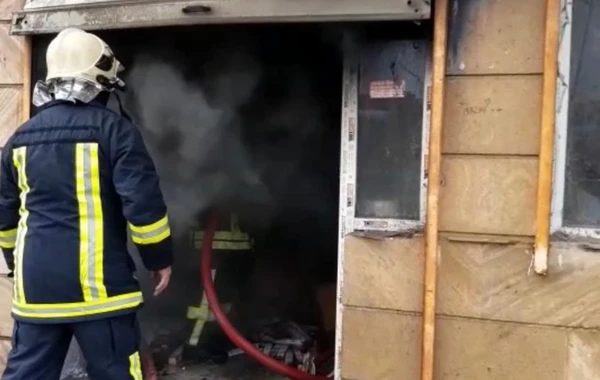 Сильный пожар в жилом доме на Абшероне потушен - ОБНОВЛЕНО-2 + ВИДЕО