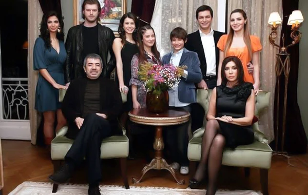 "Aşk-ı Memnu" yeni "Bihter"lə EKRANLARA QAYIDIR - FOTO