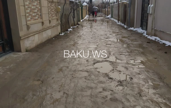 Palçıqlı yolun əsarətində qalan Biləcəri sakinləri - FOTO
