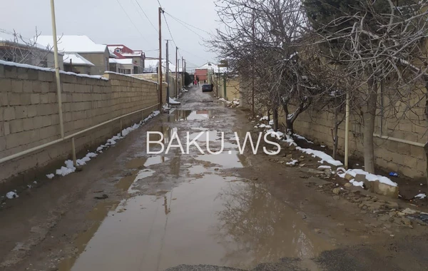 Palçıqlı yolun əsarətində qalan Biləcəri sakinləri - FOTO