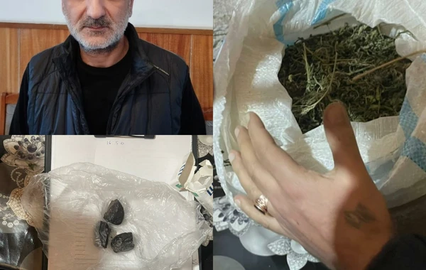 Yaşadıqları evlərdə “Kalaşnikov” avtomatı və narkotik gizlədən şəxslər tutulub - FOTO
