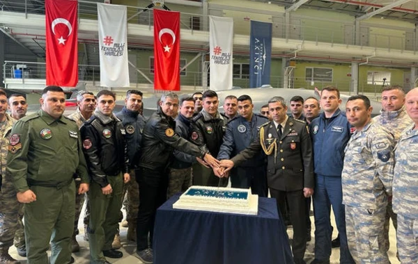Azərbaycan hərbçiləri Türkiyədə “Bayraktar AKINCI”nın istifadəsinə dair kurs keçib - FOTO