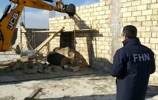 Qanunsuz tikilən obyekt FHN tərəfindən sökülüb - FOTO/VİDEO
