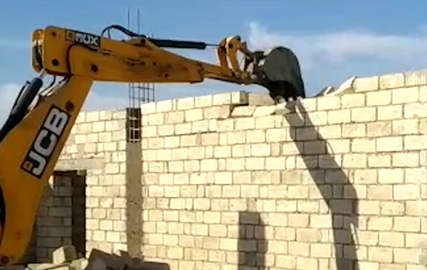 Qanunsuz tikilən obyekt FHN tərəfindən sökülüb - FOTO/VİDEO