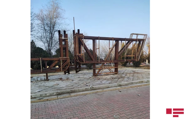 Naxçıvanda inşa edilən bu abidə sökülüb - FOTO