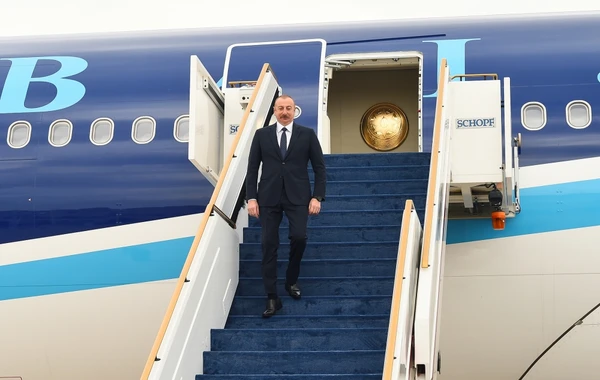 Президент Ильхам Алиев отправился с рабочим визитом в Объединенные Арабские Эмираты - ФОТО