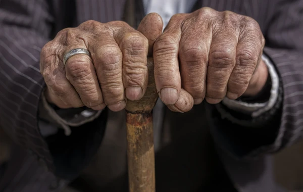 70 yaşlı kişi arvadını öldürdükdən sonra intihara cəhd edib - TƏFƏRRÜAT