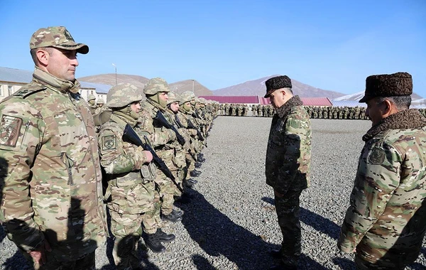 Начальник Генштаба посетил расположенную на границе с Арменией воинскую часть коммандос - ФОТО