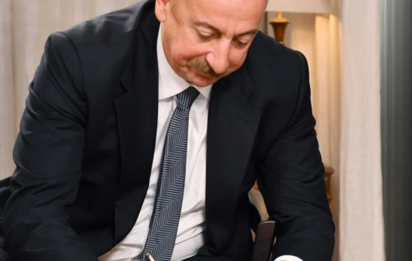 Prezident İlham Əliyev Davosda Çinin CGTN televiziya kanalına müsahibə verib - FOTO