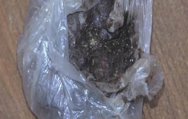 Azərbaycanda qadının çantasından külli miqdarda heroin aşkarlanıb - FOTO/VİDEO