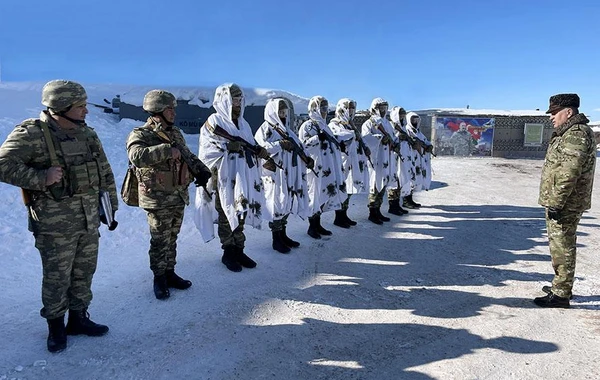 Kəlbəcər və Laçında hərbi hissələrin döyüş hazırlığı yoxlanılıb - FOTO