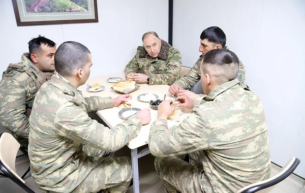 Kəlbəcər və Laçında hərbi hissələrin döyüş hazırlığı yoxlanılıb - FOTO