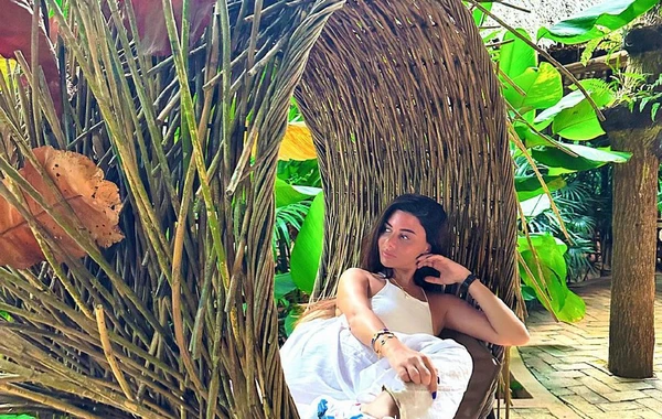 Ayselin Phuket istirahətindən GÖRÜNTÜLƏR - FOTO